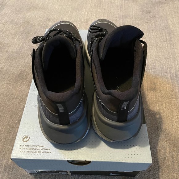 NIKE Legend React 2 Shield NEW Men's Size 9 - Picture 5 of 6